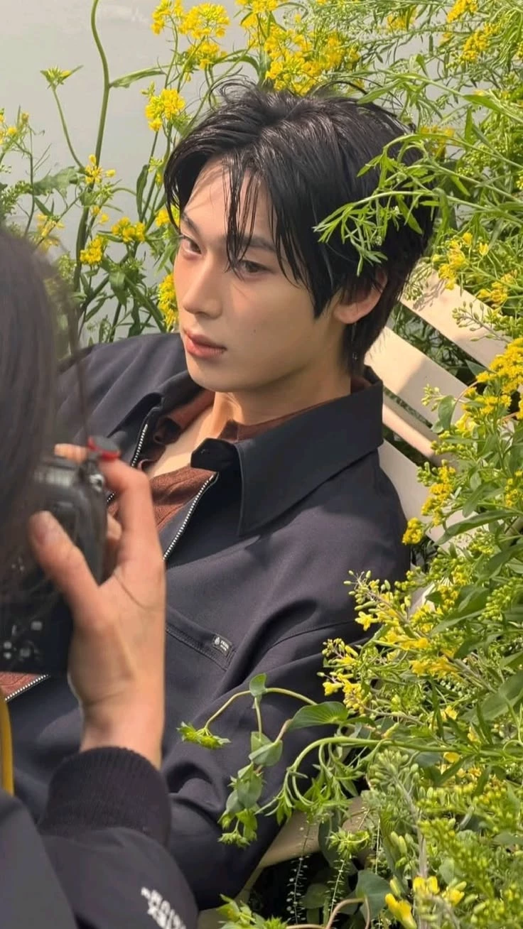Kim Sunoo thumbnail