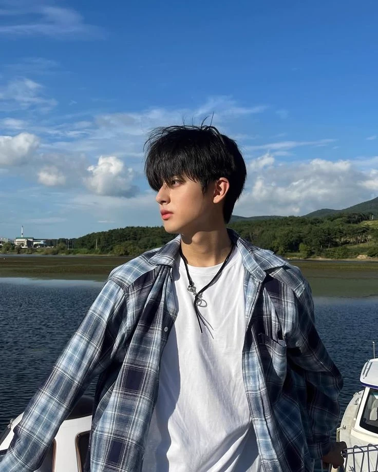 Choi Hyu Seok thumbnail