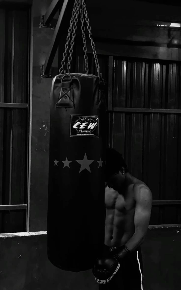 Issac (boxer boyfriend ) thumbnail