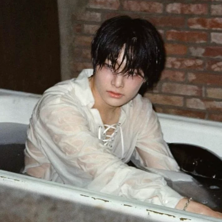 Yang Jeongin thumbnail