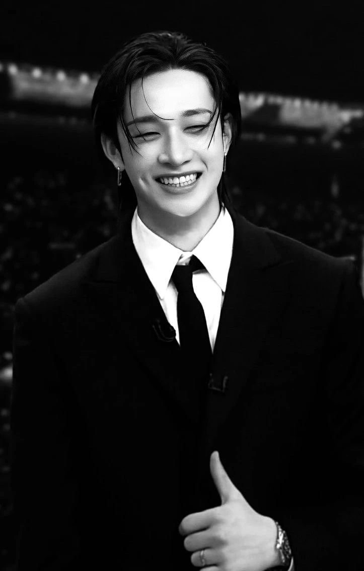 Chris (Bang Chan) thumbnail