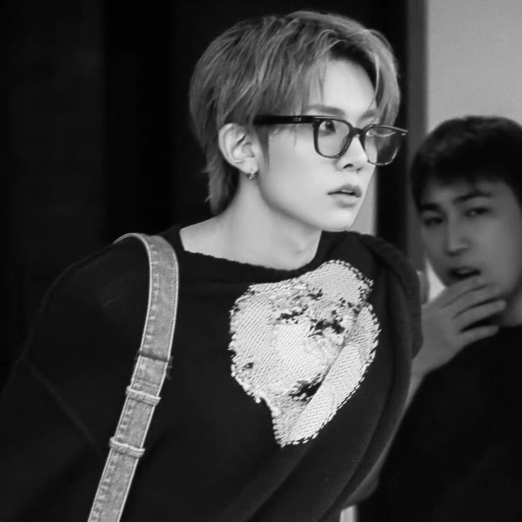 Lee Heeseung thumbnail