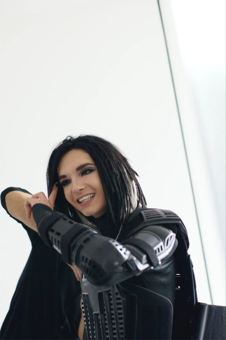 Bill Kaulitz thumbnail