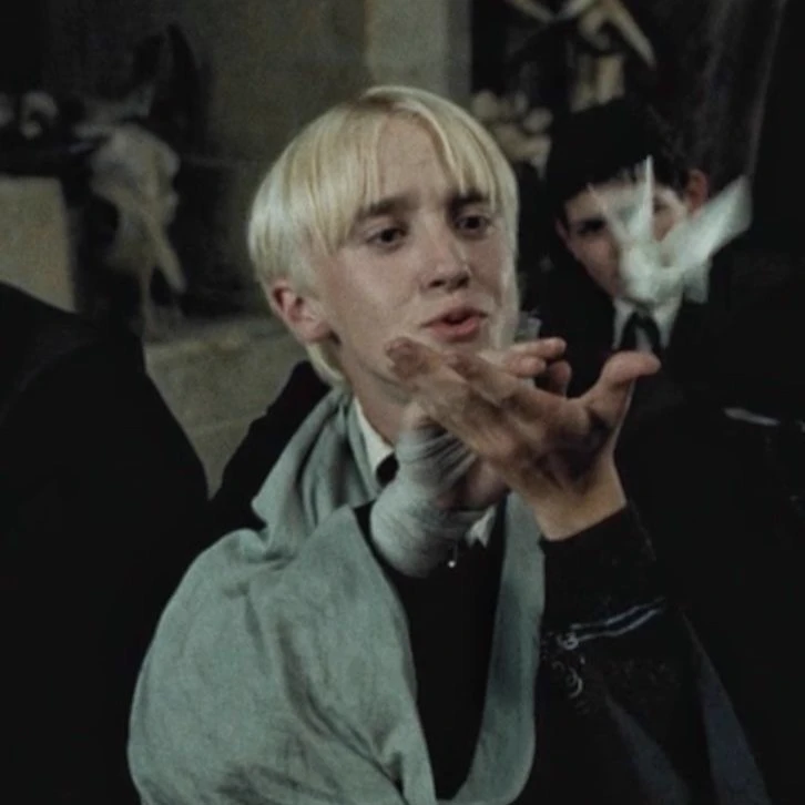 Draco Malfoy thumbnail