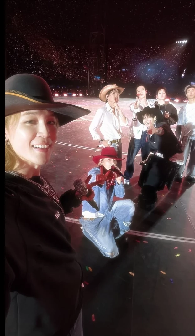 Make your own BTS story thumbnail