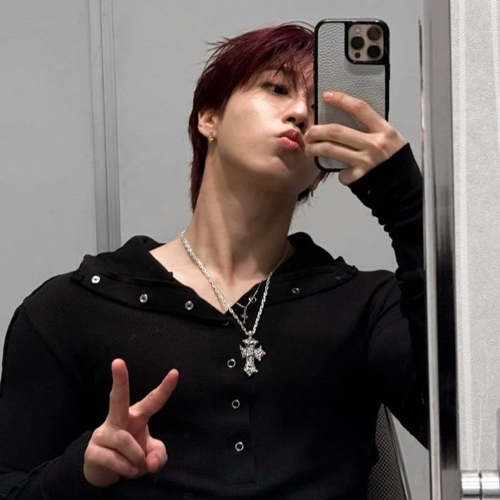 Han Jisung thumbnail