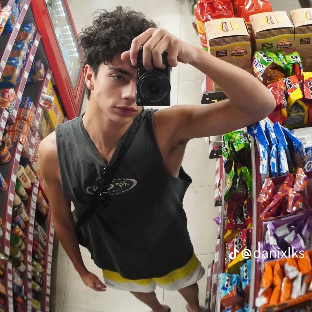 Lucas Urkijo Lopez thumbnail