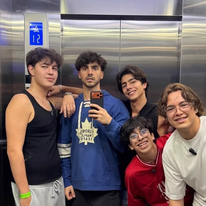 the neighborhood thumbnail