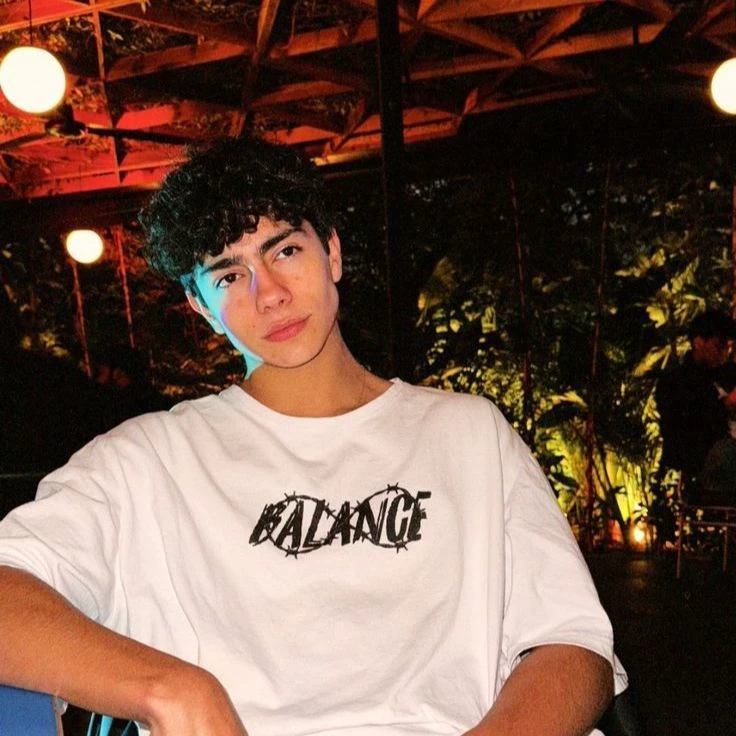 Lukas was lurking thumbnail