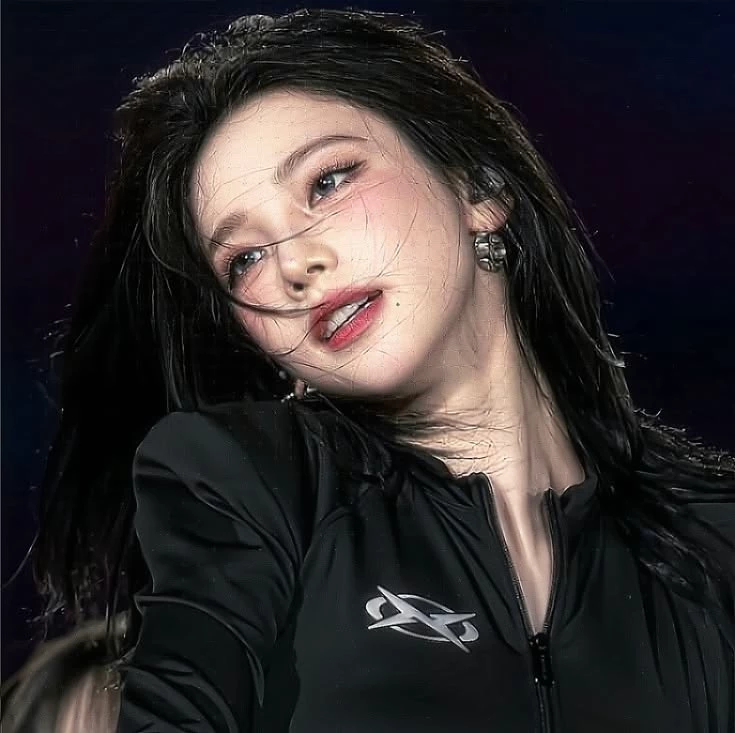 ☆ Karina ☆ thumbnail
