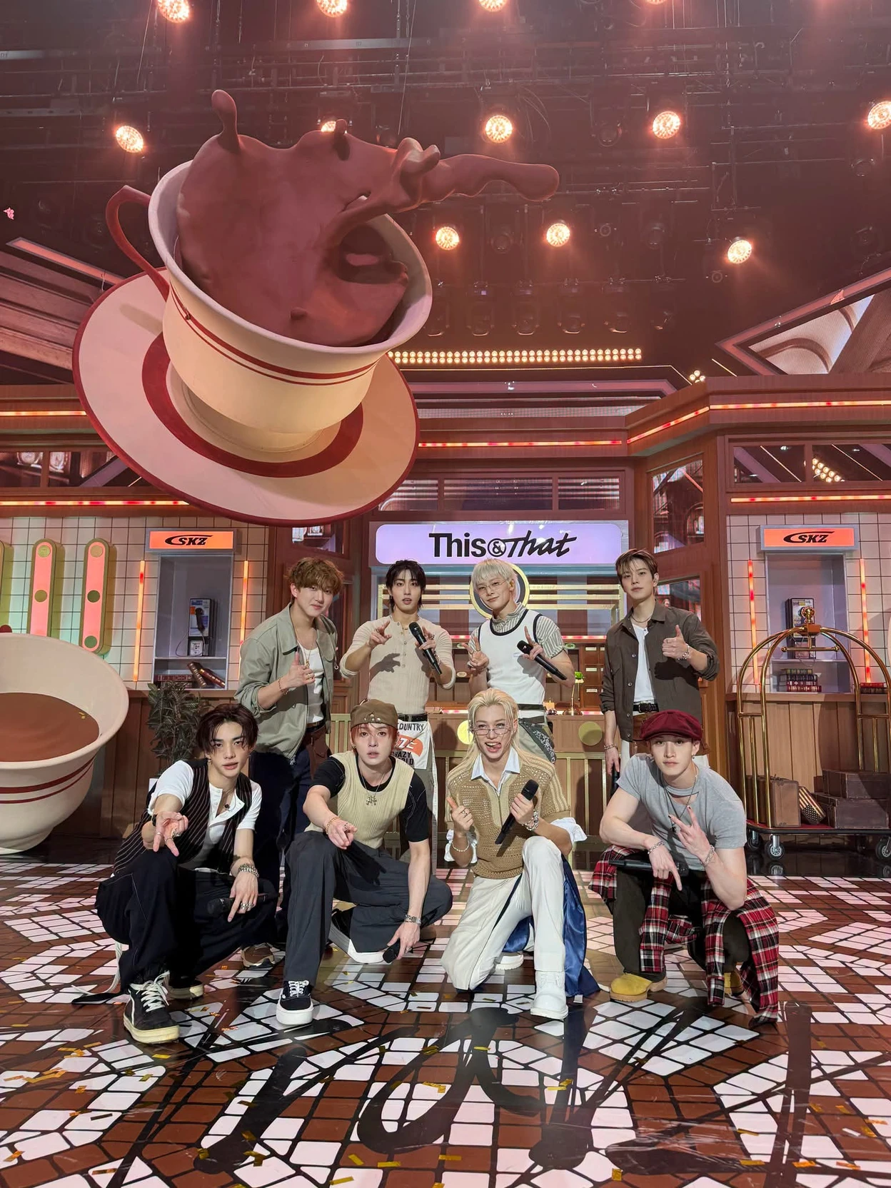straykids thumbnail