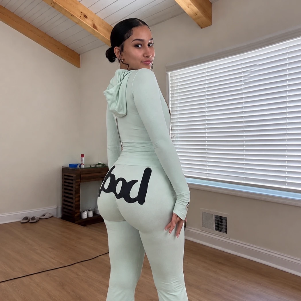 Ex Girlfriend  thumbnail