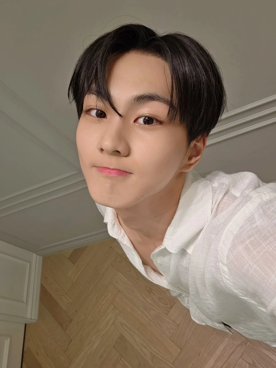 Yang Jungwon // ENHYPEN thumbnail