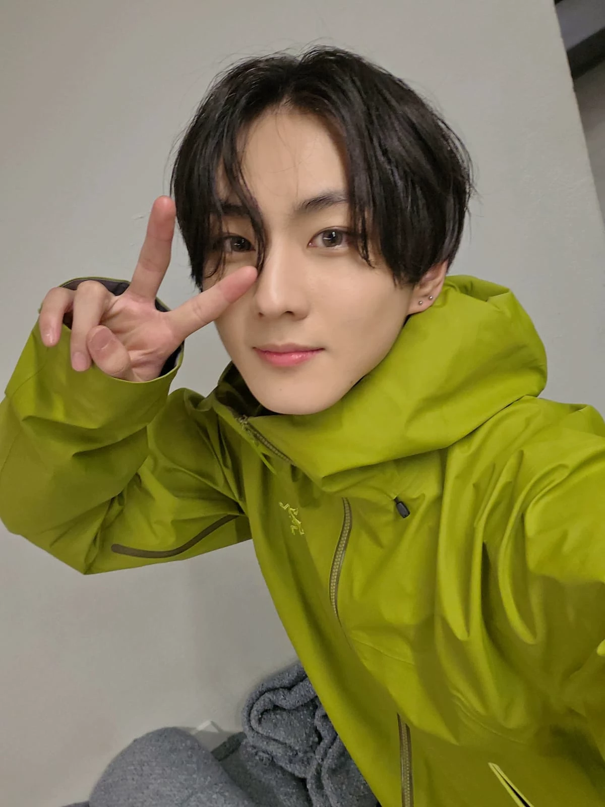 Yang Jungwon thumbnail
