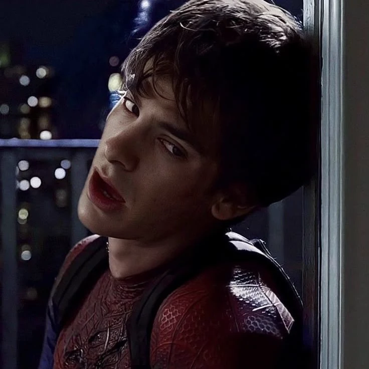 Peter Parker (Andrew Garfield) thumbnail