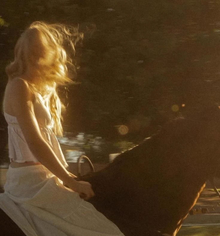 Girl in Dream thumbnail
