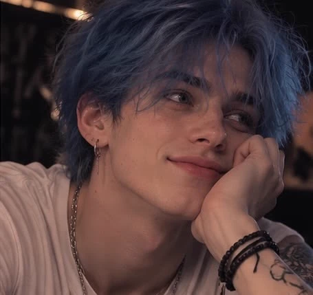 Leo (Your stepbrother) thumbnail