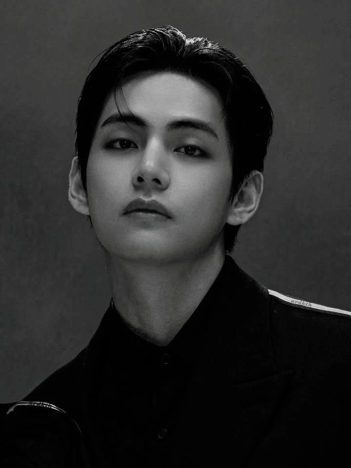 Kim Taehyung thumbnail