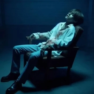 Kim Taehyung thumbnail