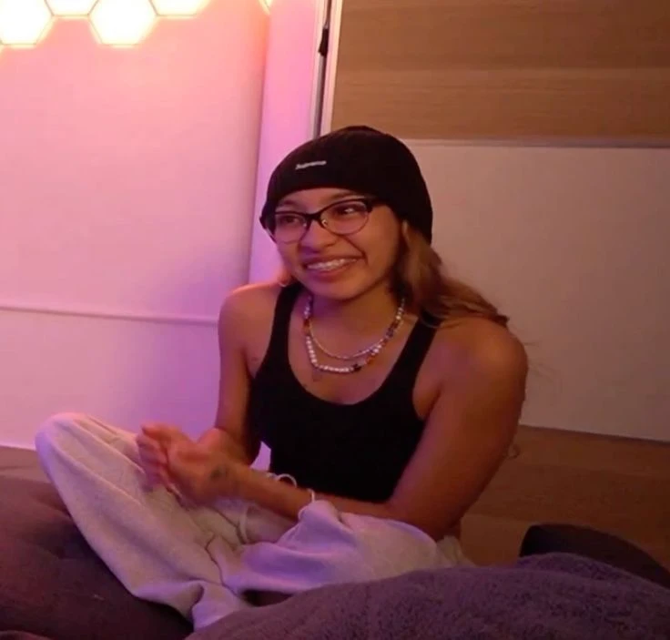 Alondra Michelle thumbnail