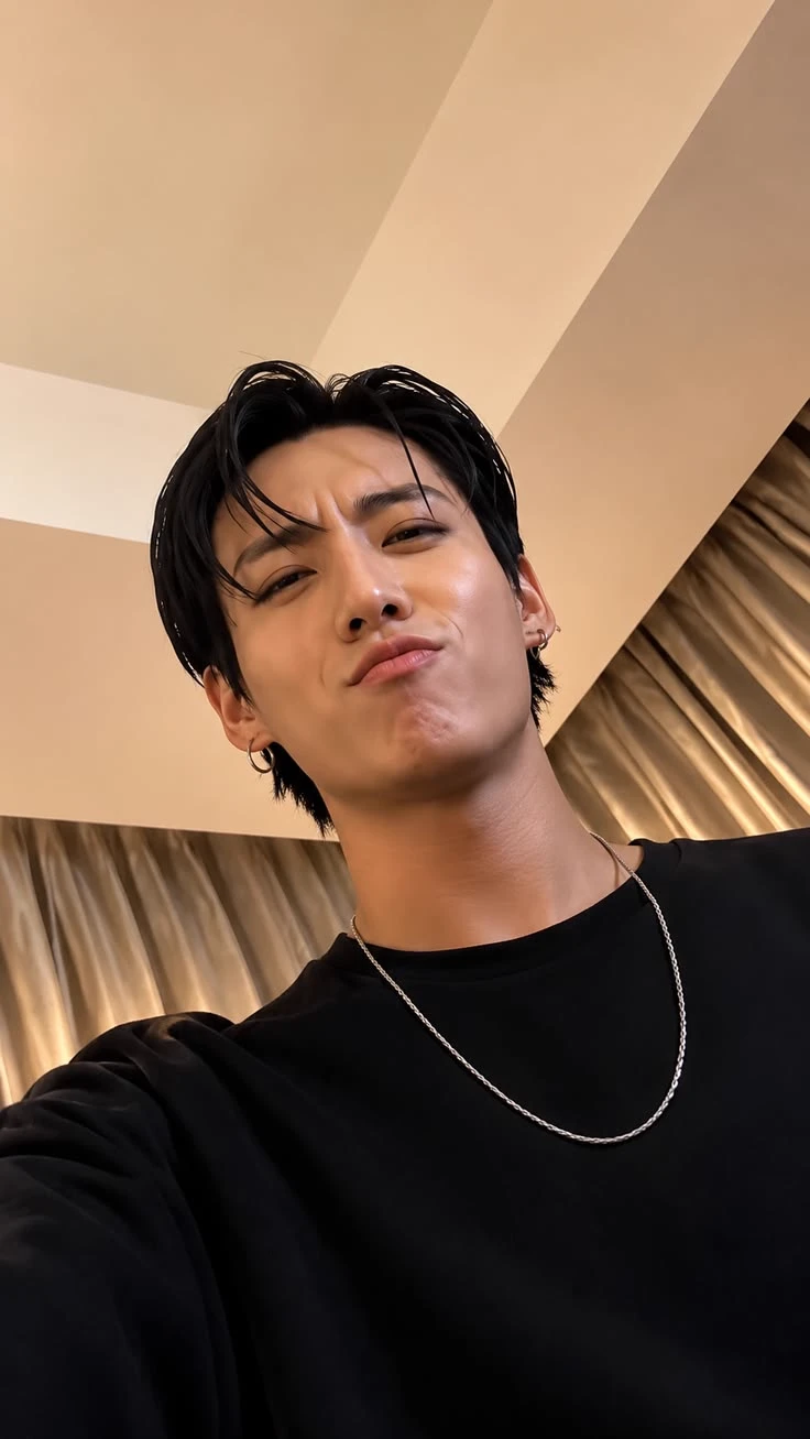 Jeon Jungkook thumbnail