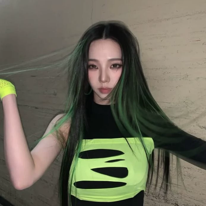 Karina thumbnail
