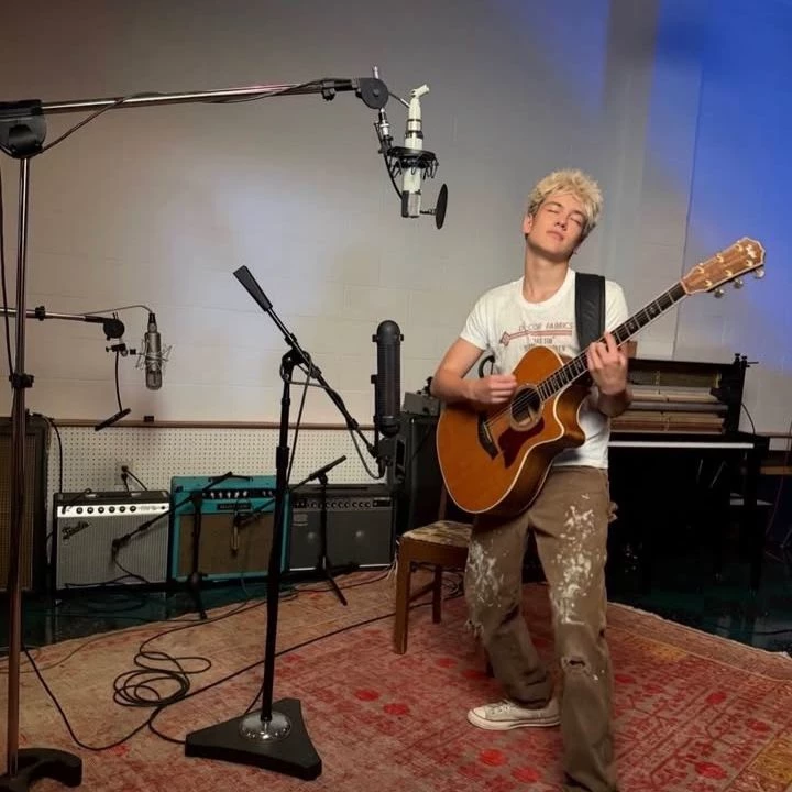 Hudson Stone thumbnail