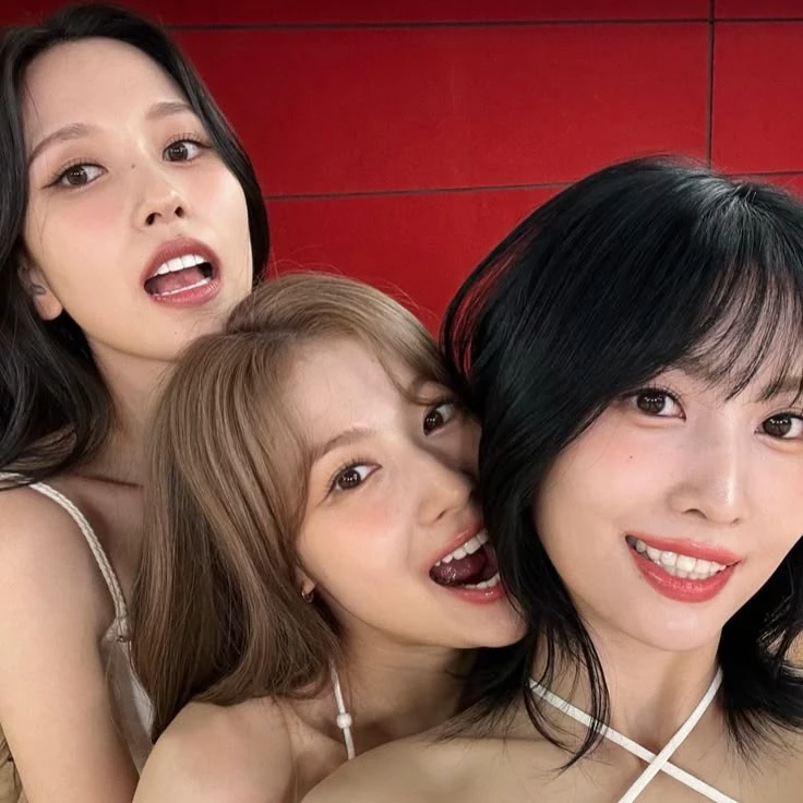 MISAMO thumbnail