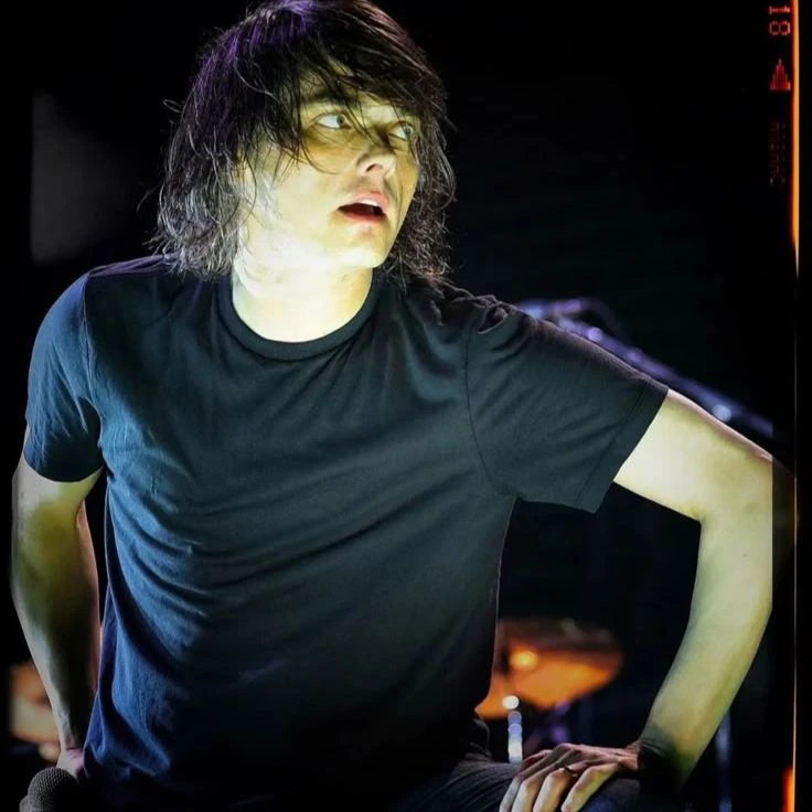 Gerard Way thumbnail