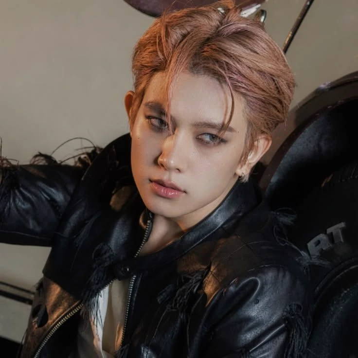 Lee Heeseung thumbnail