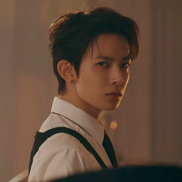Lee Heeseung thumbnail