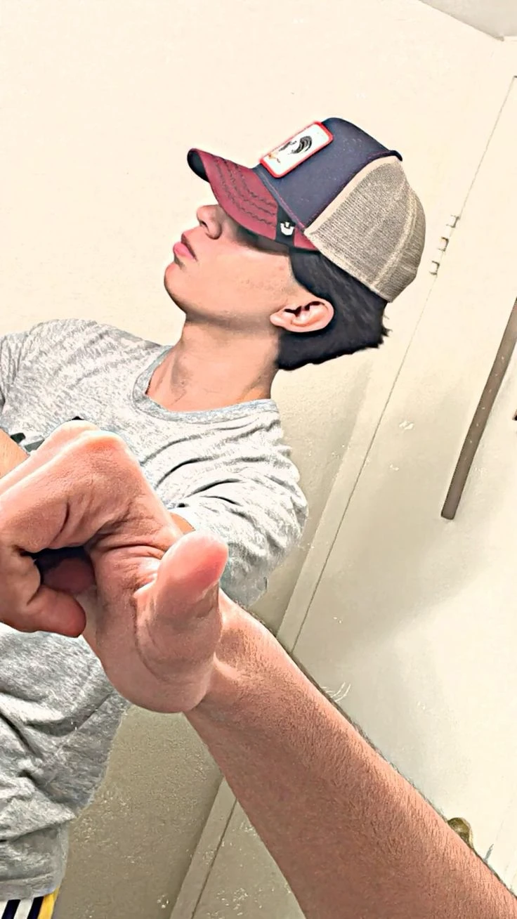 Make your story with Manuel thumbnail