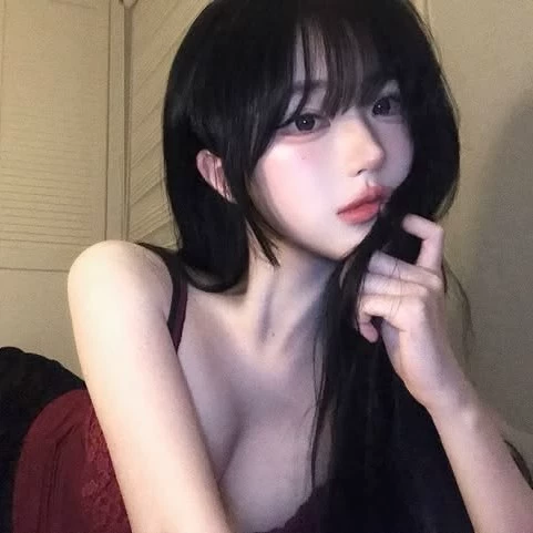 Kang Hyejin