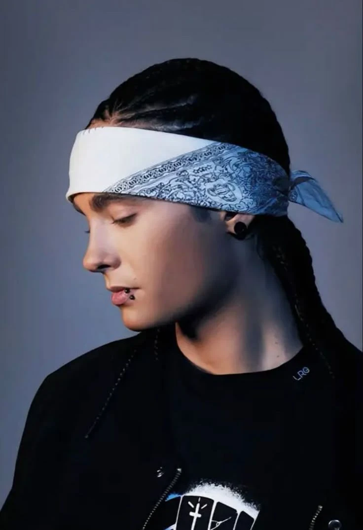 Tom Kaulitz thumbnail