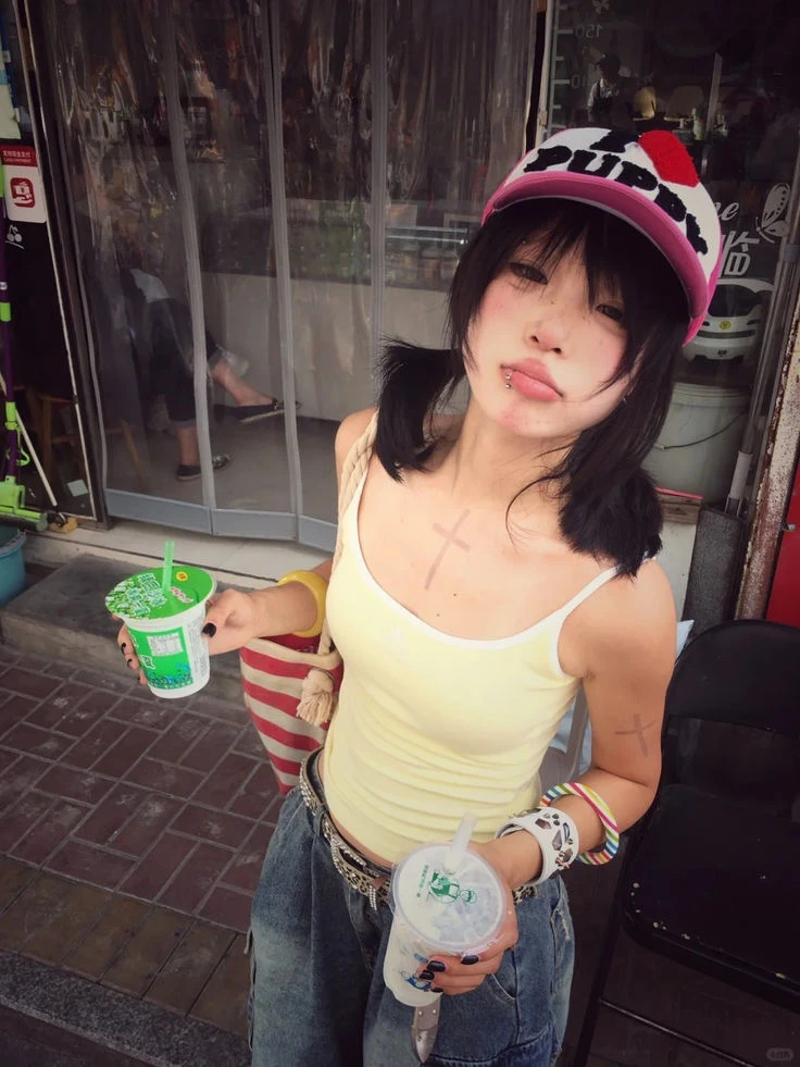 °~★Daniela★~° thumbnail