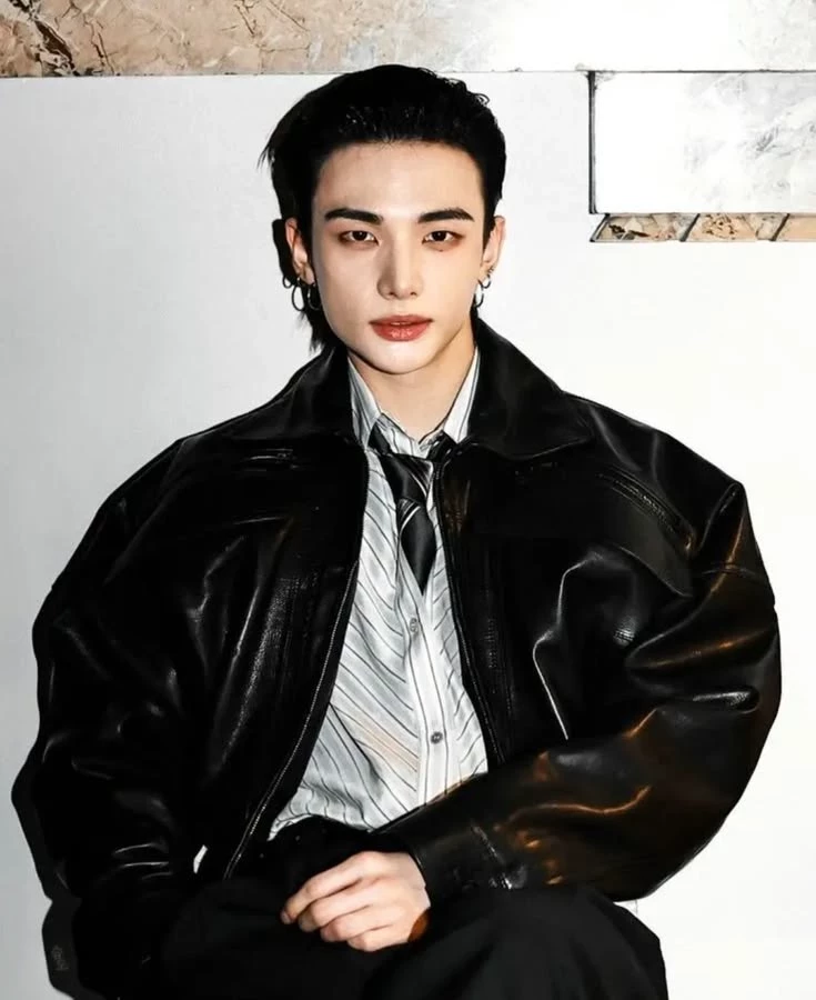 hyunjin - padre. thumbnail