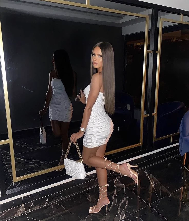 Selena thumbnail