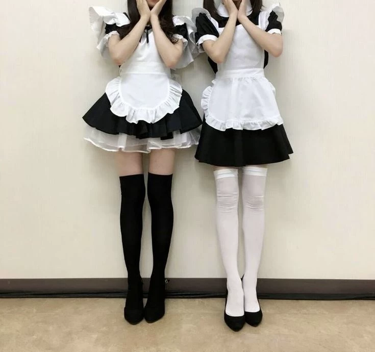 Two maids thumbnail