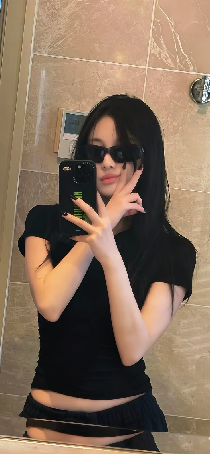 Ning Yizhuo thumbnail