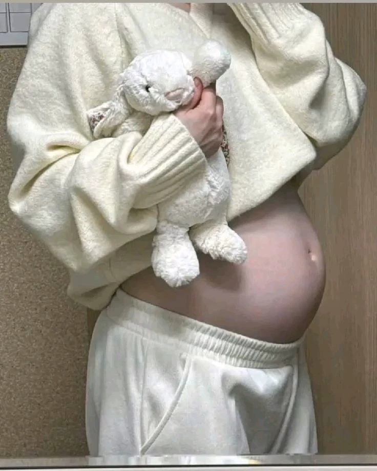 Hidden pregnancy-BL thumbnail