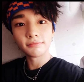 Hwang Hyunjin thumbnail