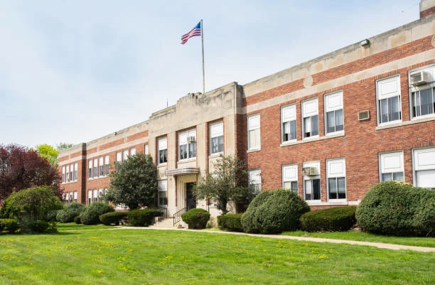 school thumbnail