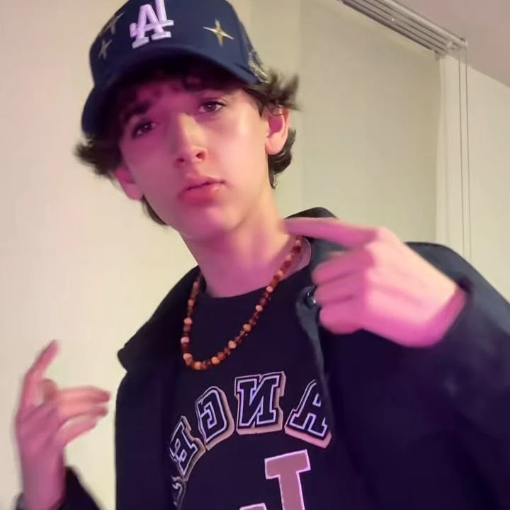 Jonathan (Choche) thumbnail