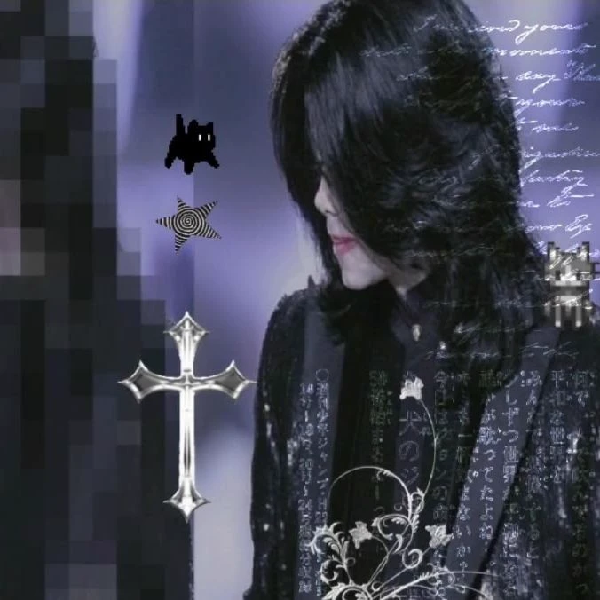 Another vampire Michael Jackson!!!! thumbnail