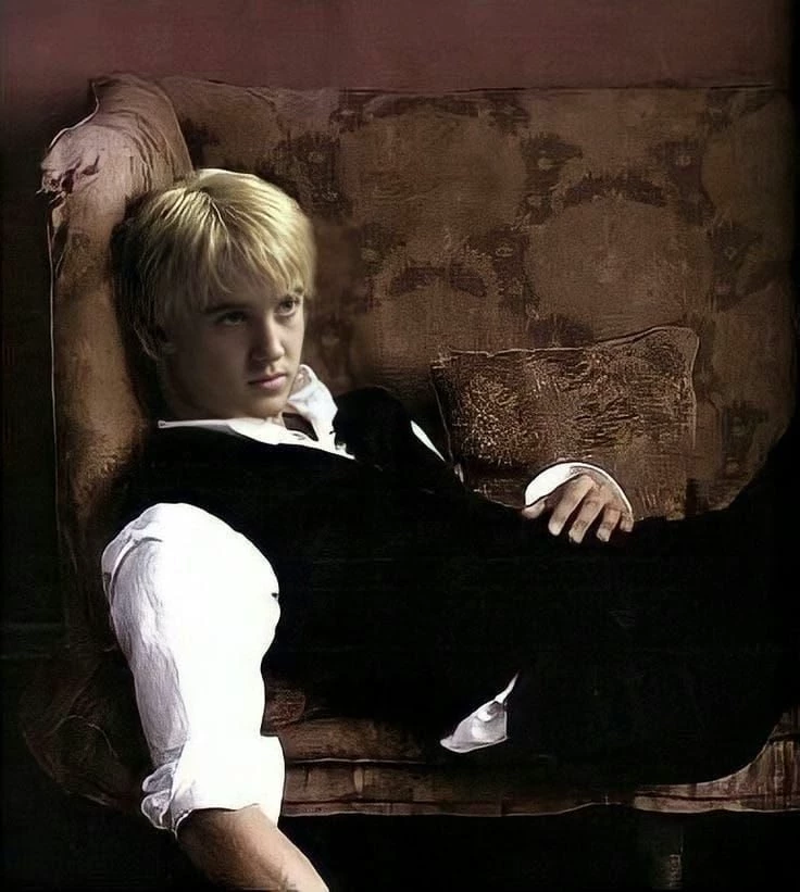 Draco Malfoy thumbnail