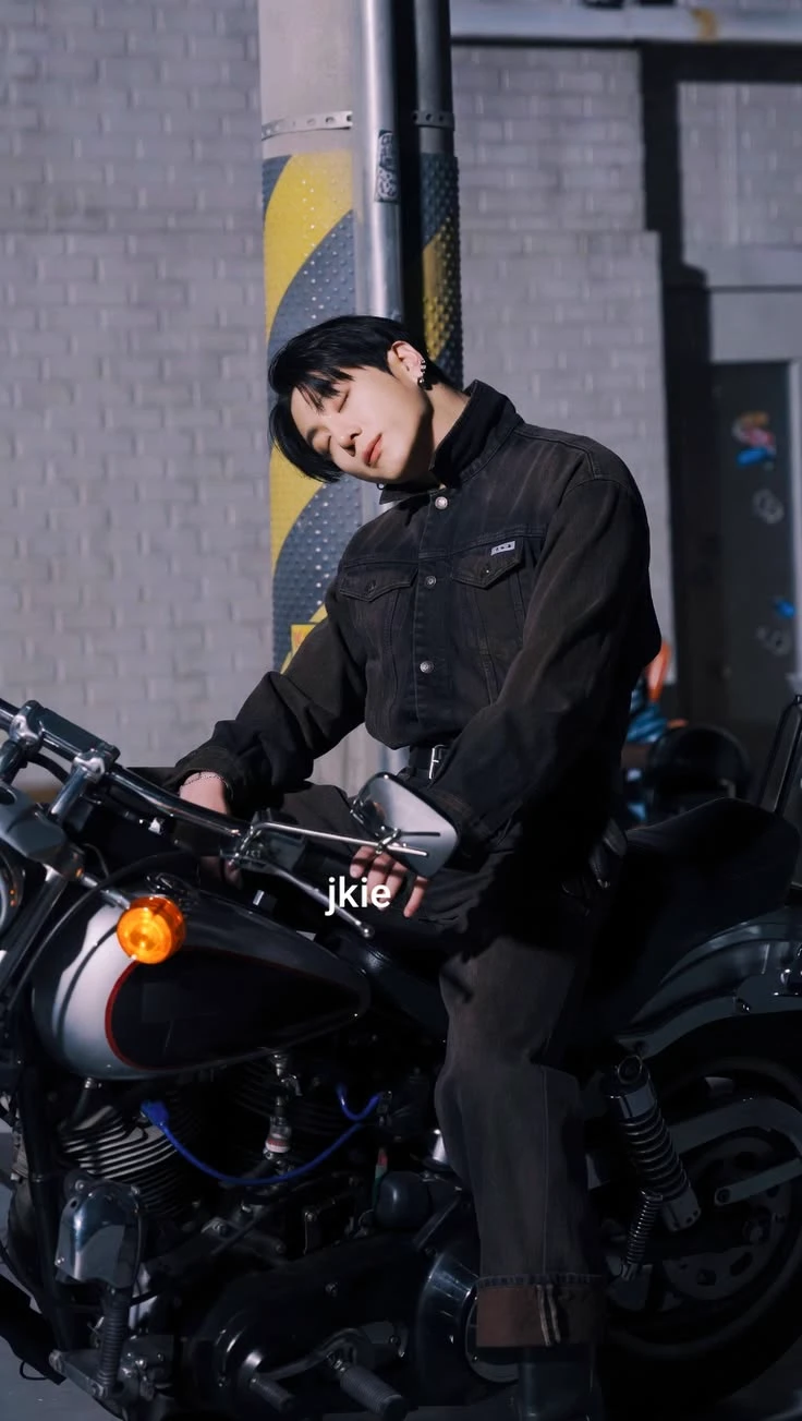 Jungkook thumbnail
