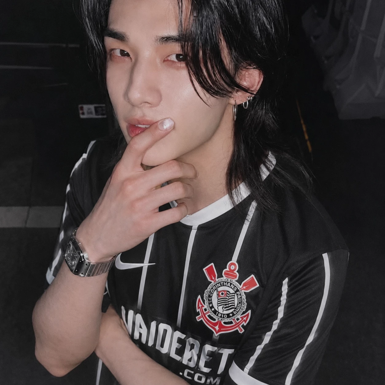 hyunjin thumbnail