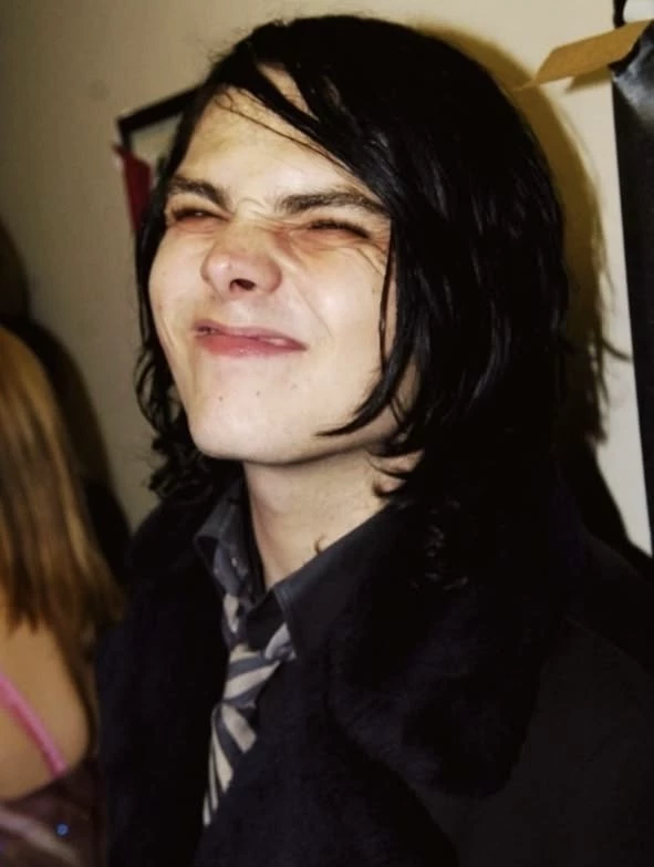 Gerard Way thumbnail