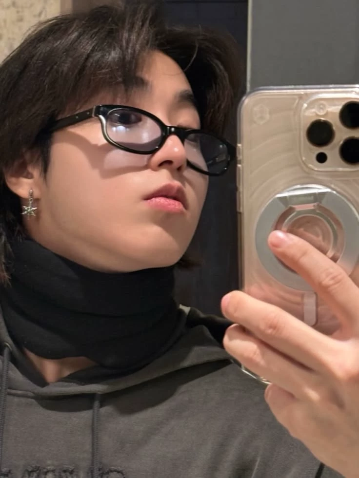Han Jisung thumbnail
