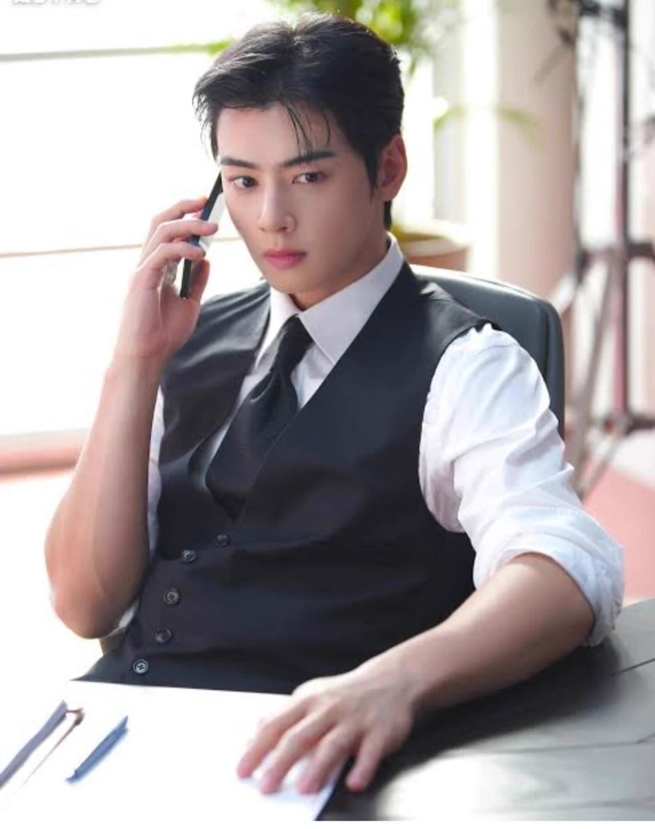 Cha Eun-woo thumbnail